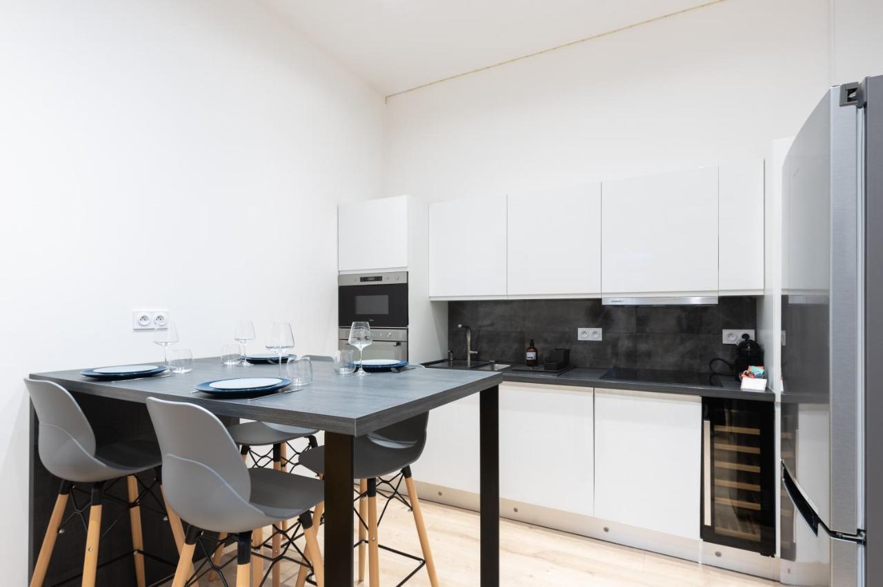 Appartement Le Notre Dame - Petit Cocon Dans Lyon 6Eme Extérieur photo